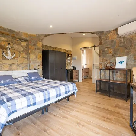 Leng Vacation * Calonge (Catalonia)